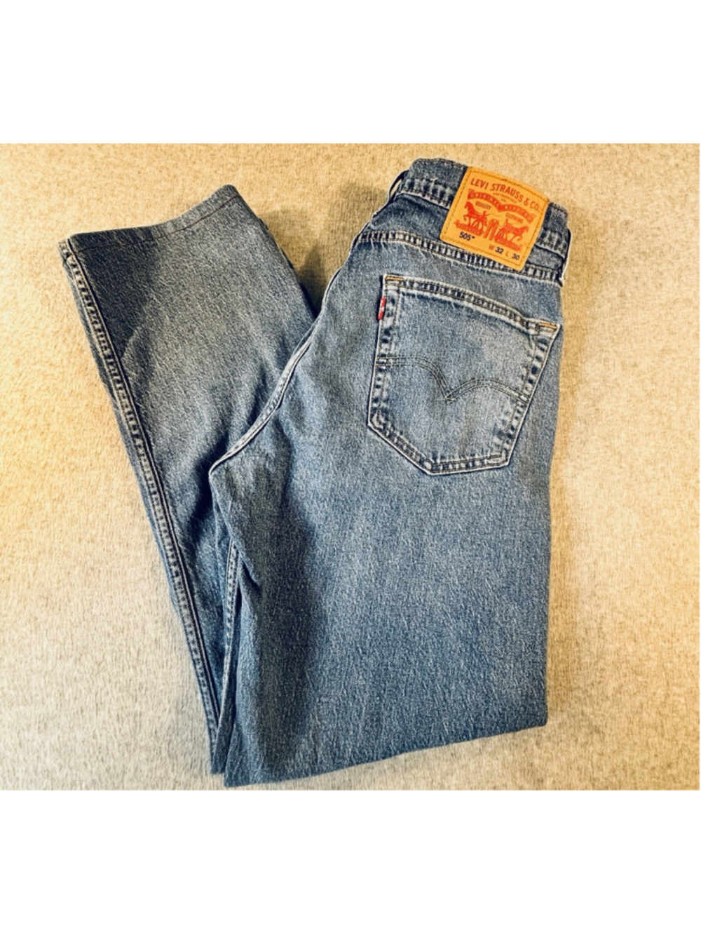 Levi’s 505 Men’s Jeans 32x30 Regular Fit Straight Leg Light Wash Blue Denim